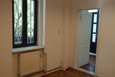 Apartament cu 5 camere semidecomandat în Știrbei Vodă - 10