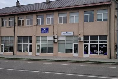 Spațiu comercial, de 43 mp, în Central