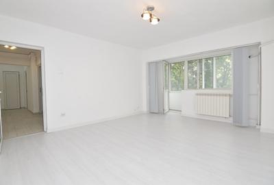 Apartament cu 2 camere decomandat în Decebal - 1