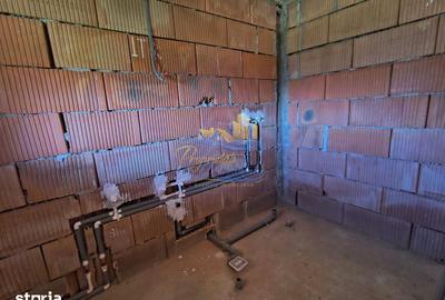 Casă cu 4 camere cu Teren 2000 Mp în Gura Vitioarei