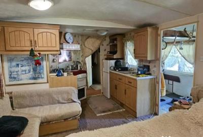 Casă cu 3 camere cu Teren 838 Mp în Central - 6