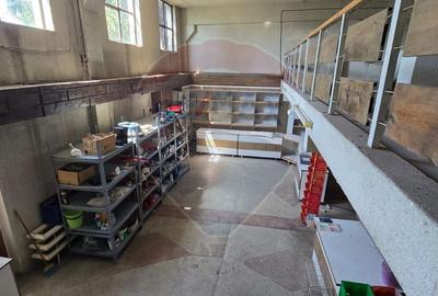 Spațiu comercial, de 203.39999389648 mp, în Industrială - 4