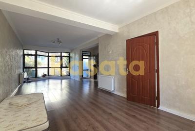 Casă cu 6 camere cu Teren 172 Mp în Băneasa - 4