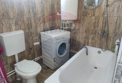 Casa / Vila cu 5 camere de vanzare - 6