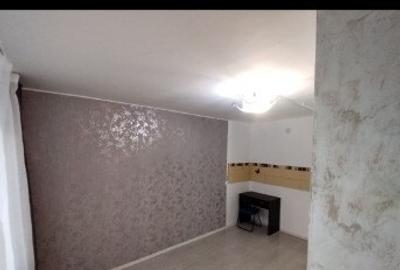 Proprietar garsoniera 17m et.3 Granit - 2