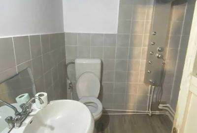 Casă cu 4 camere cu Teren 350 Mp în Cristian - 2