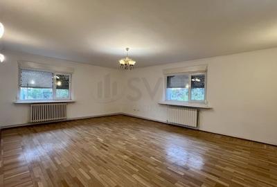 Casă individuală cu 10 camere cu Canalizare în Sisești - 4