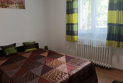 Închiriez apartement 2 cam Neptun 1, proprietar, disponibil din octombrie - 8