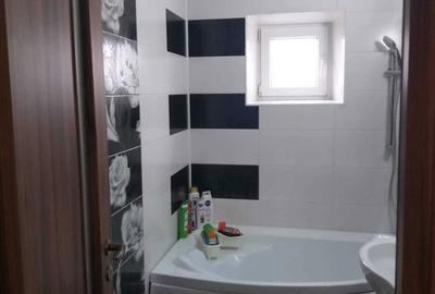 Apartament cu 3 camere decomandat în Nicolina - 6