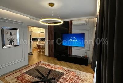 Apartament cu 2 camere decomandat, mobilat în Central
