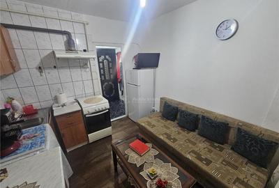 Garsonieră decomandată în Central - 3