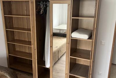 Garsonieră decomandată în P-ța Victoriei