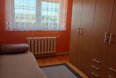 Apartament cu 2 camere decomandat în Central - 3