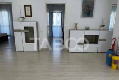 Penthouse de inchiriat cu 3 camere 2 bai terasa de 40mp Doam Penthouse de inchiriat cu 3 camere 2 bai terasa de 40mp Doam - 3