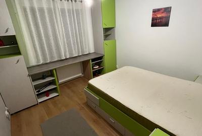 Apartament cu 2 camere decomandat în Tractorul - 6