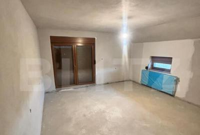 Casă cu 5 camere cu Teren 5000 Mp în Unirea - 16