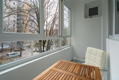 Apartament cu 3 camere semidecomandat, mobilat în Drumul Taberei - 17