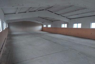 Teren de 2007 mp, în Exterior Vest - 2