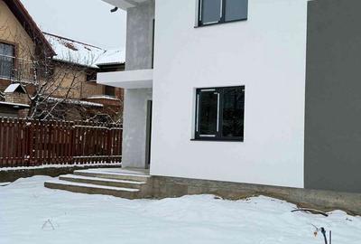 Casă cu 4 camere cu Teren 400 Mp în Oncea - 5