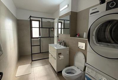 Apartament cu 3 camere decomandat în Central - 4