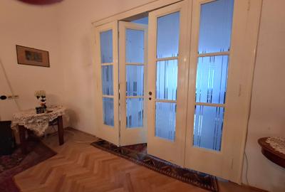 Langa Primaria Timisoara,  cu terasa si curte - 9