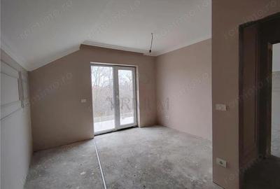 RONAT - Casa individuala - dormitor la parter - bucatarie separata - 12