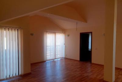 Popesti - Leordeni, Vila, spatioasa, P+2. - 3