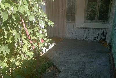 Casă cu 3 camere cu Teren 1328 Mp în Smirna - 5