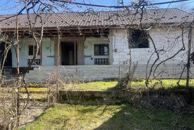 Casă cu 4 camere în Central - 3