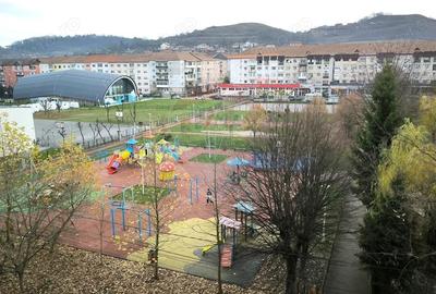 Apartament cu 3 camere decomandat în Vest - 8