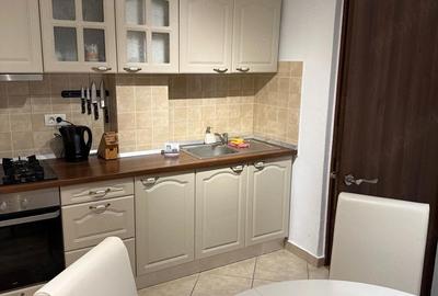 Apartament cu 3 camere decomandat în Central - 10