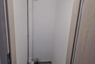 Brancoveanu - Apartament 3 camere - 2 gr sanitare - et 1 -  renovat - decomandat - 17