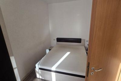 Garsonieră decomandată, mobilată în Între Lacuri - 7