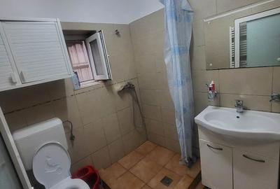 Casă cu 2 camere cu Teren 300 Mp în Progresul - 5