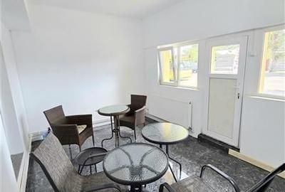 Spatiu Comercial cu Vad, Renovat, Zona CET Medeea - 1