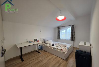 Casă cu 4 camere cu Teren 300 Mp în Central - 4