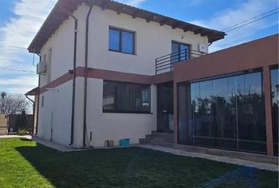 Casă cu 4 camere în Cazasu - 5