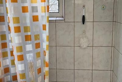 Apartament cu 2 camere decomandat în 1 Mai - 2