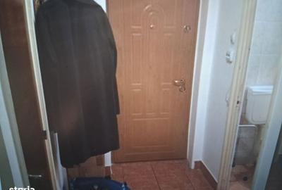 Garsonieră decomandată în Tei - 3