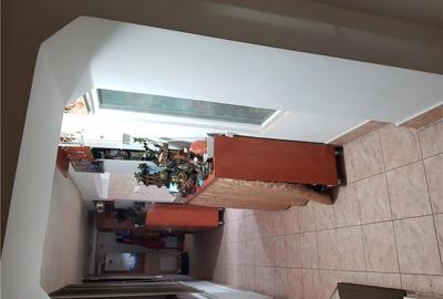 Casă cu 4 camere cu Teren 277 Mp în Girocului - 5