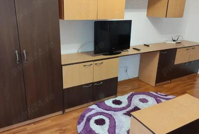 Apartament cu 2 camere decomandat în 1 Decembrie 1918 - 1