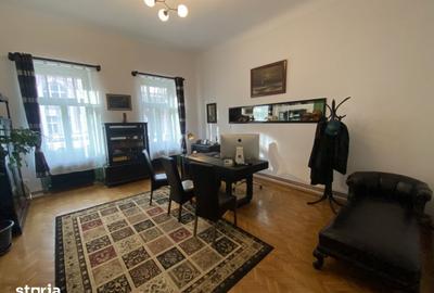 Casă cu 6 camere cu Teren 218 Mp în Central - 4