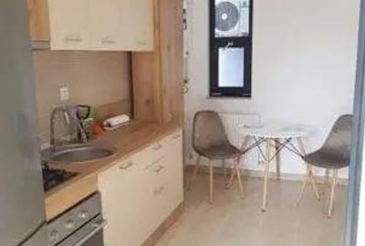 Garsonieră decomandată în Dacia