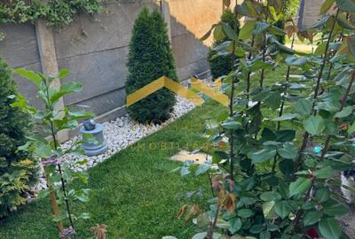Casă cu 4 camere cu Teren 440 Mp în Sânmihaiu Român