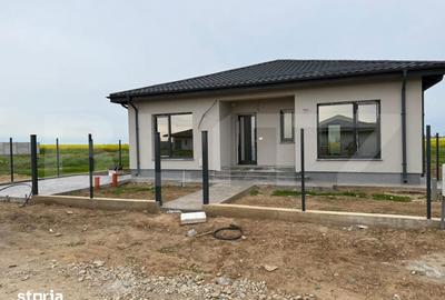 Casă cu 4 camere cu Teren 477 Mp în Aeroport - 4