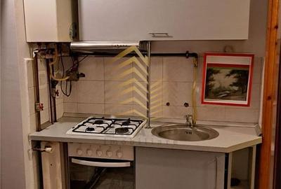 Garsonieră decomandată în Desa - 1