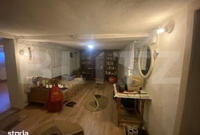 Casă cu 6 camere cu Teren 595 Mp în Central - 6