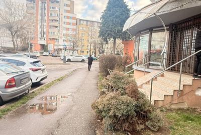 Spațiu comercial, de 111 mp, în Central - 20