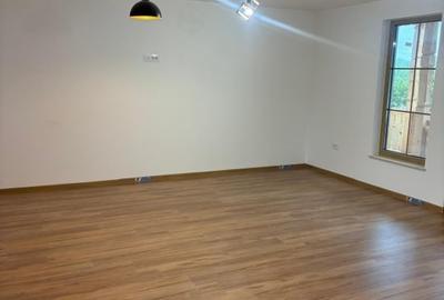 Casa de  vis la tara - vedere panoramica - living 60 mp - in inima  Cacicai - 12