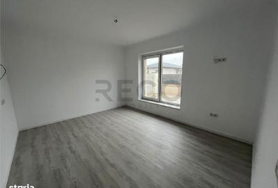 Casă cu 4 camere în Rontău - 16